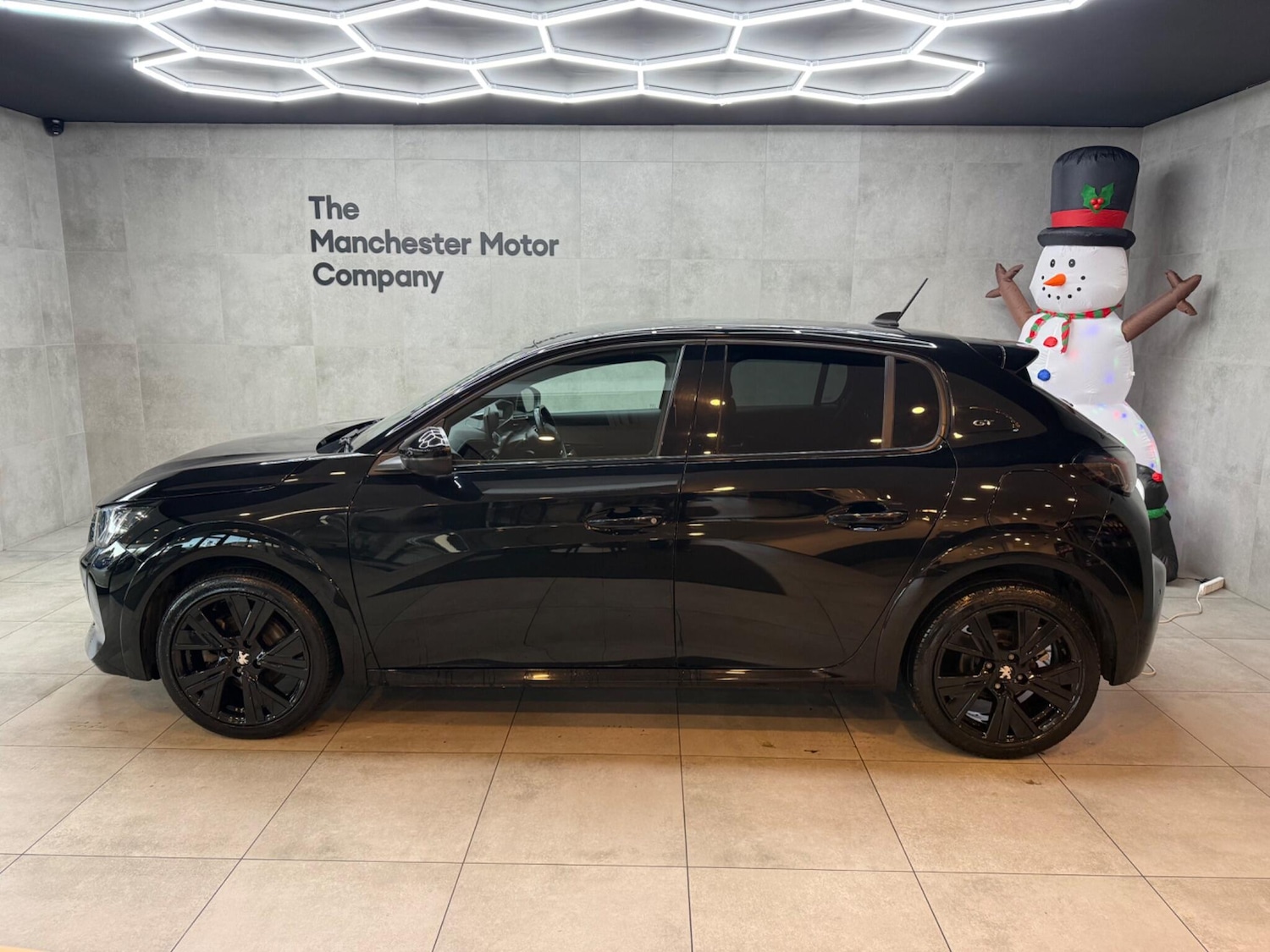 Used Peugeot 208 2023 for sale - 76645080: Photo 2