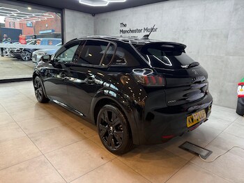 Used Peugeot 208 2023 for sale - 76645080: Photo