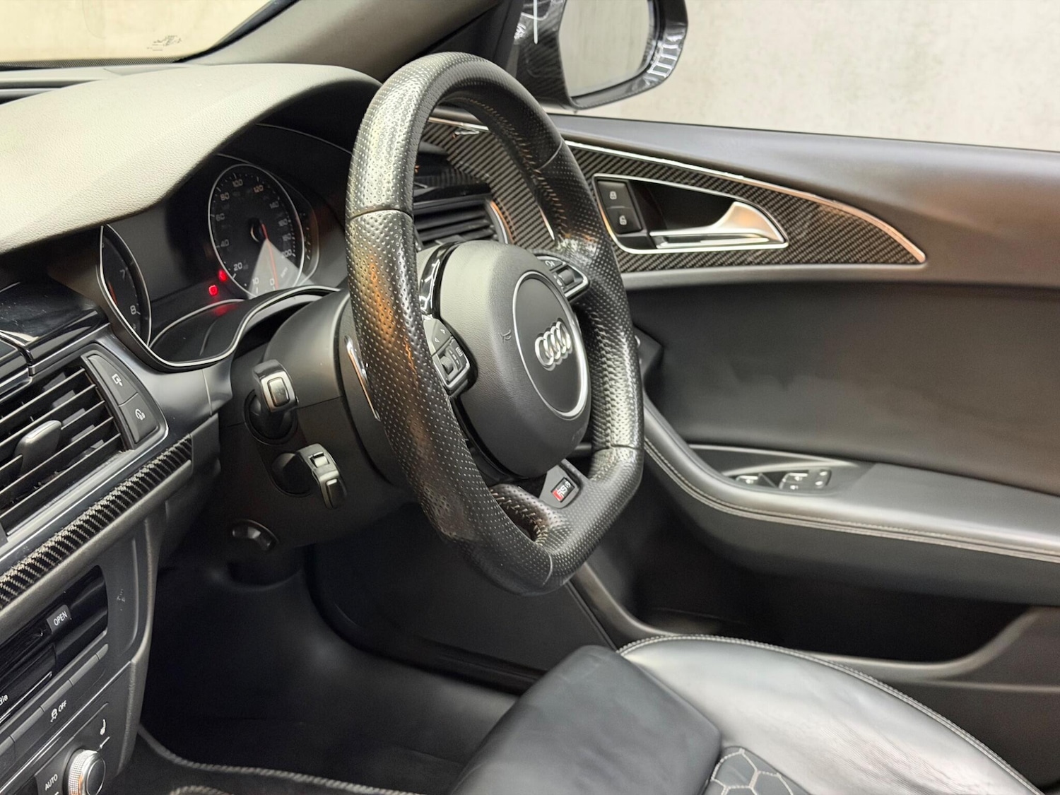 Used Audi RS6 Avant for sale - 77016028: Photo 6