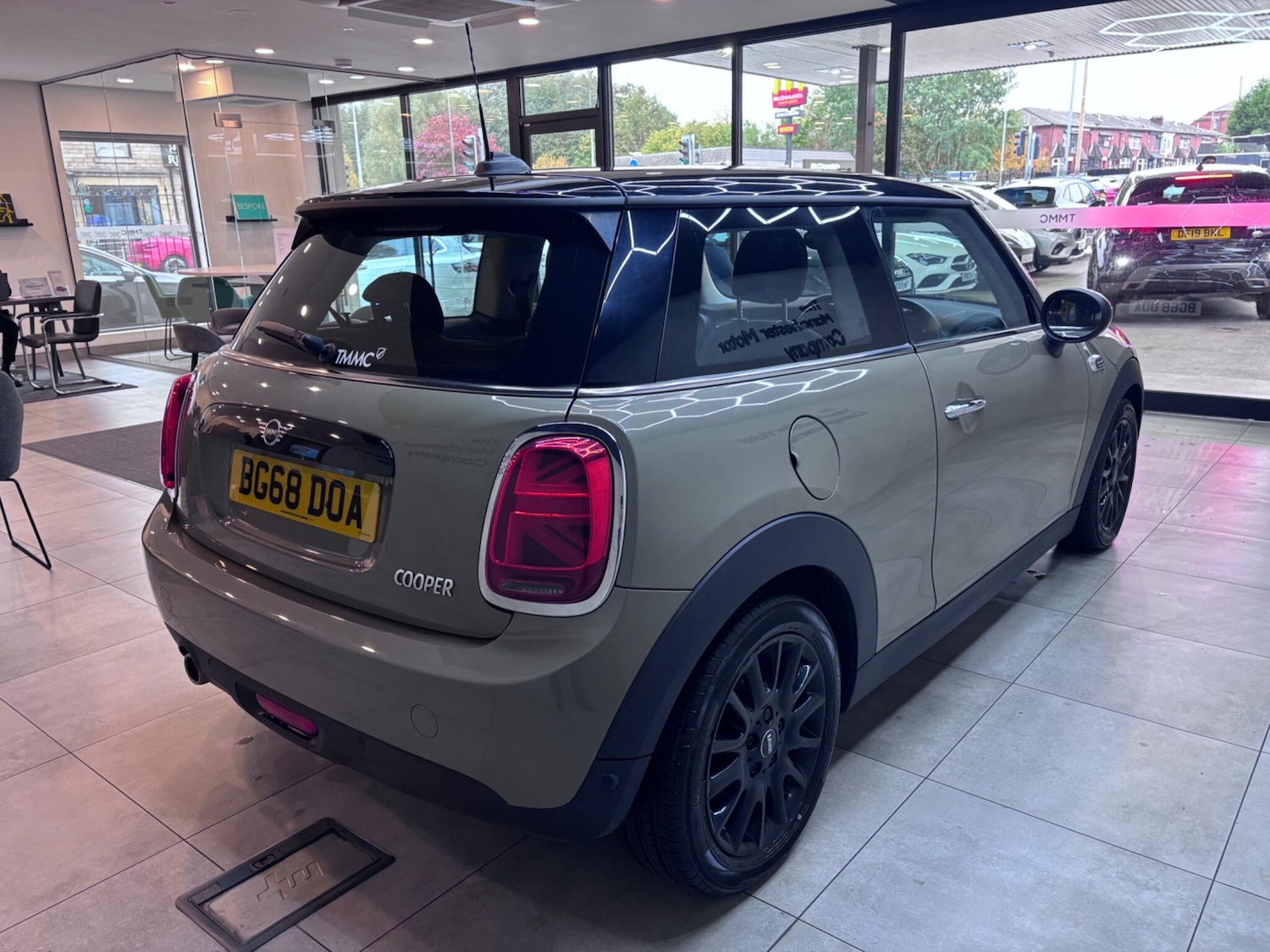 Used MINI Hatch 2018 for sale - 76381322: Photo 11