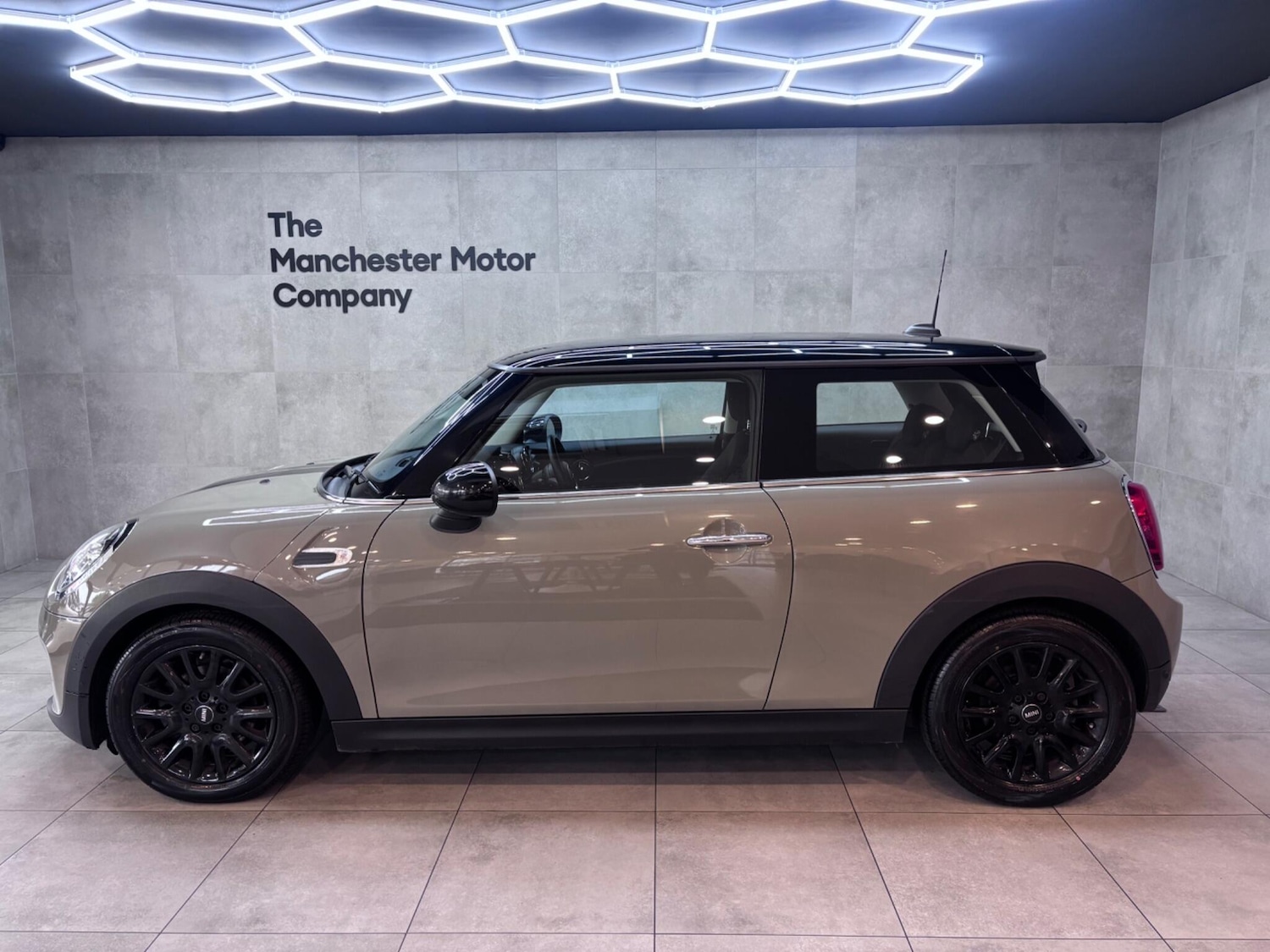 Used MINI Hatch 2018 for sale - 76381322: Photo 20