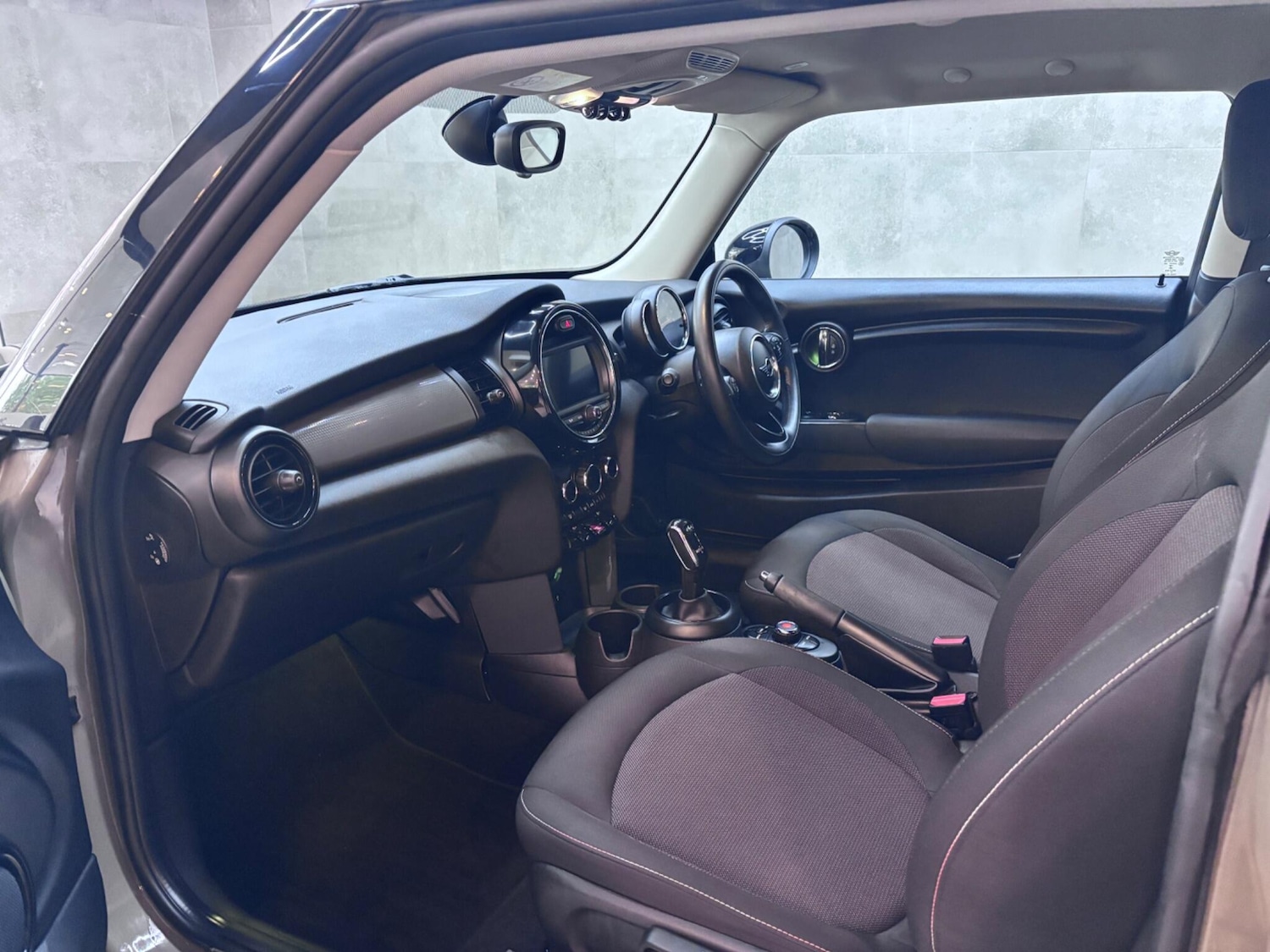 Used MINI Hatch 2018 for sale - 76381322: Photo 26