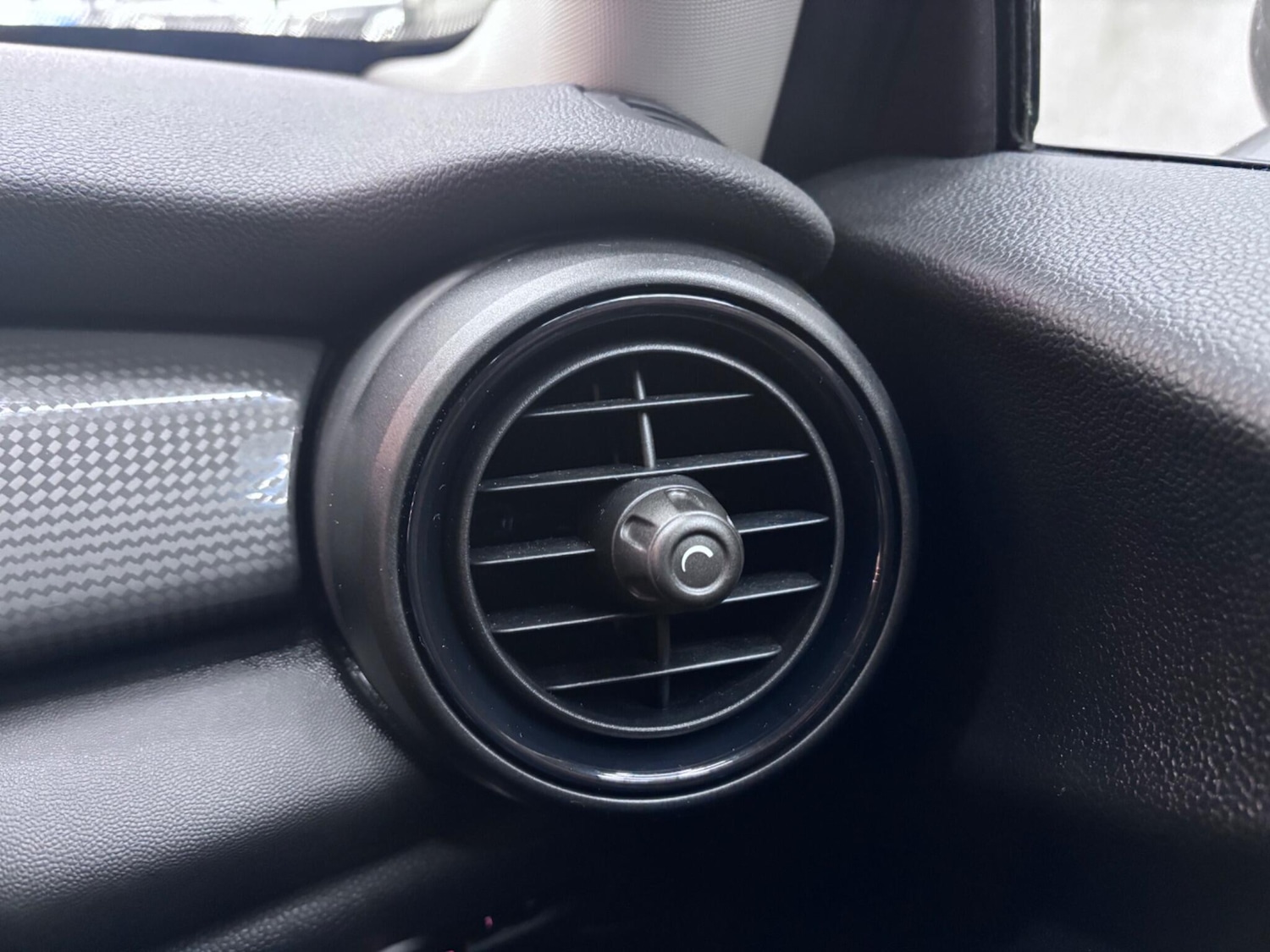 Used MINI Hatch 2018 for sale - 76381322: Photo 54