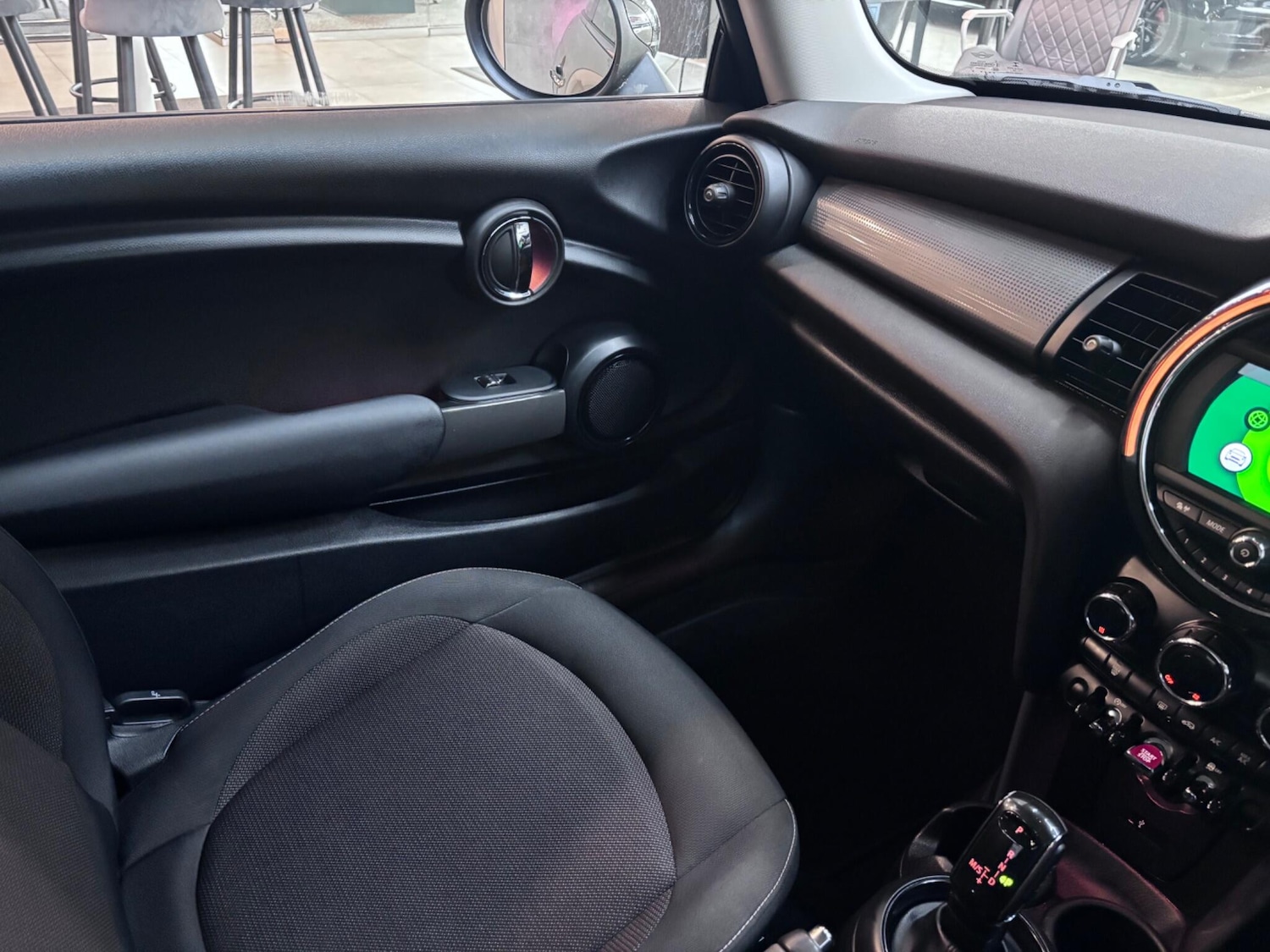 Used MINI Hatch 2018 for sale - 76381322: Photo 58