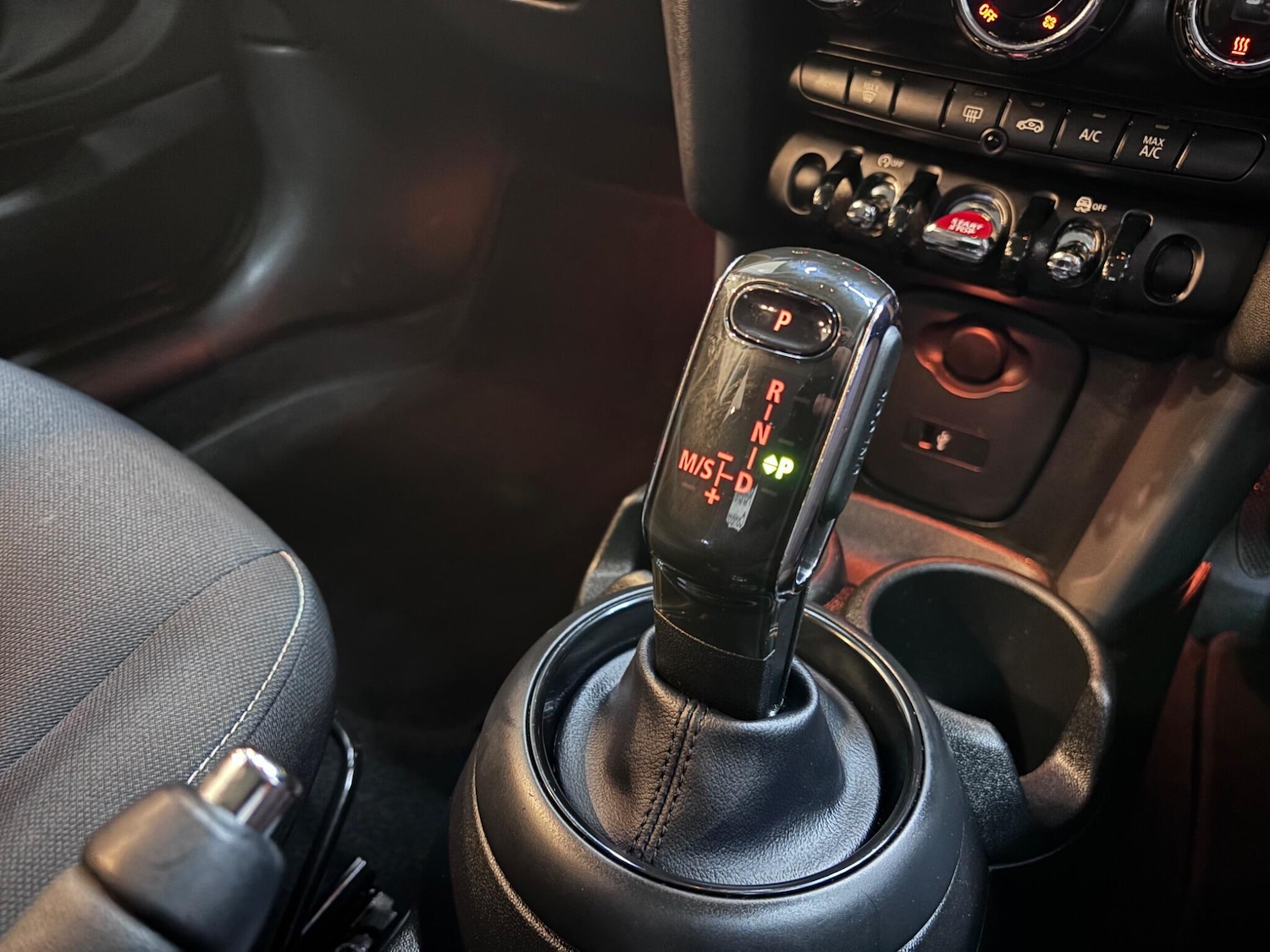 Used MINI Hatch 2018 for sale - 76381322: Photo 61