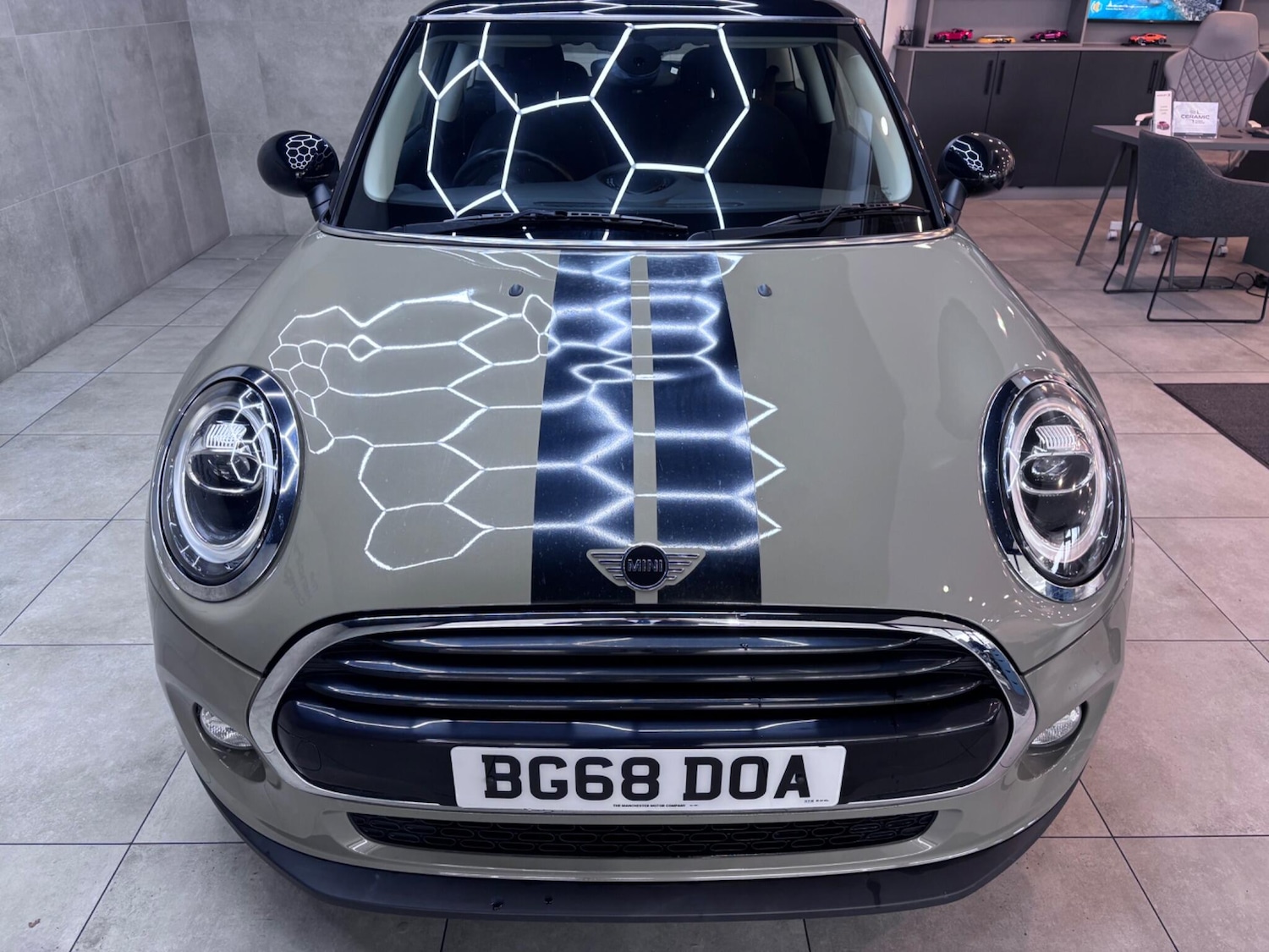 Used MINI Hatch 2018 for sale - 76381322: Photo 9
