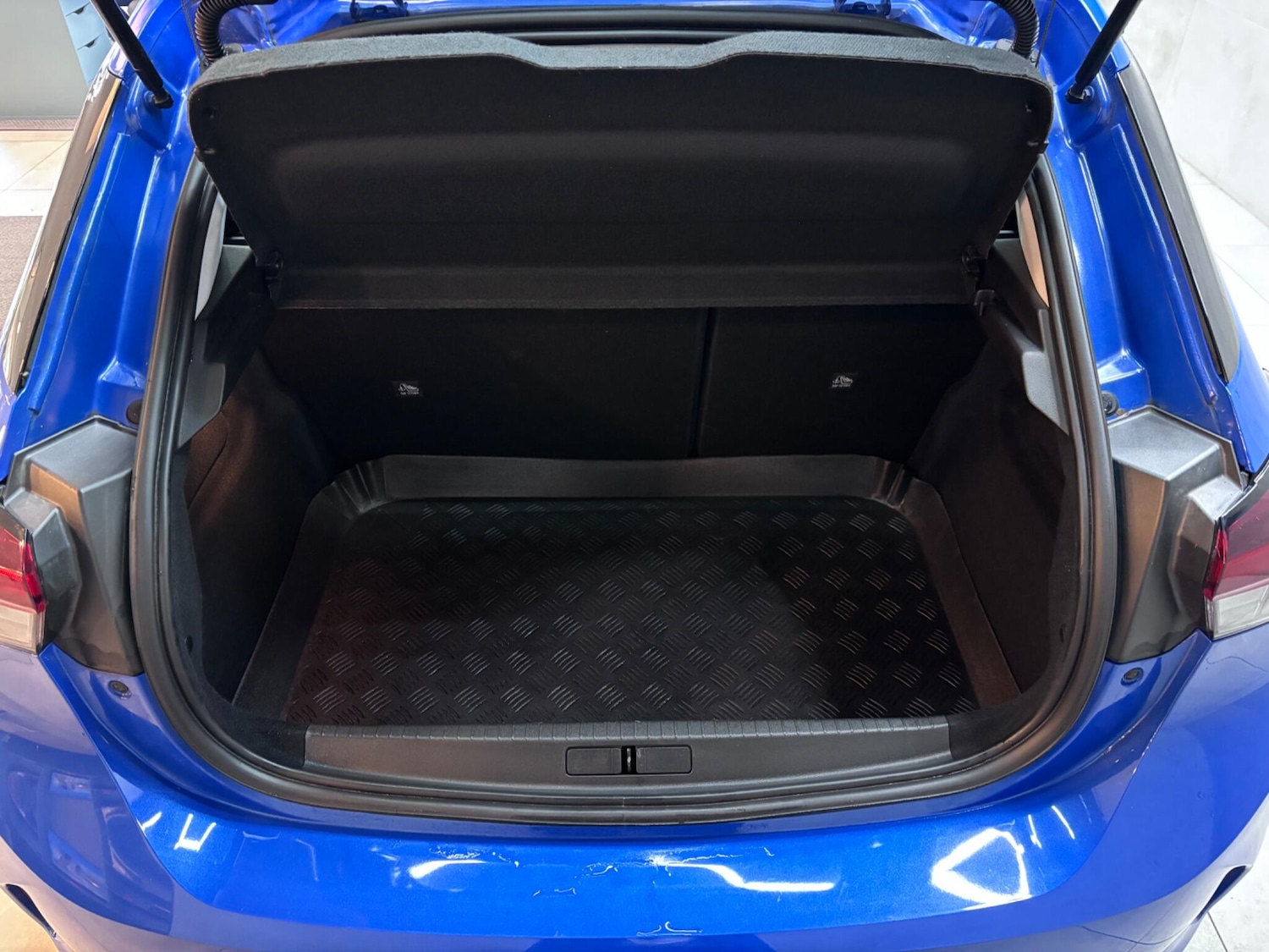 Used Vauxhall Corsa 2022 for sale - 76174861: Photo 32