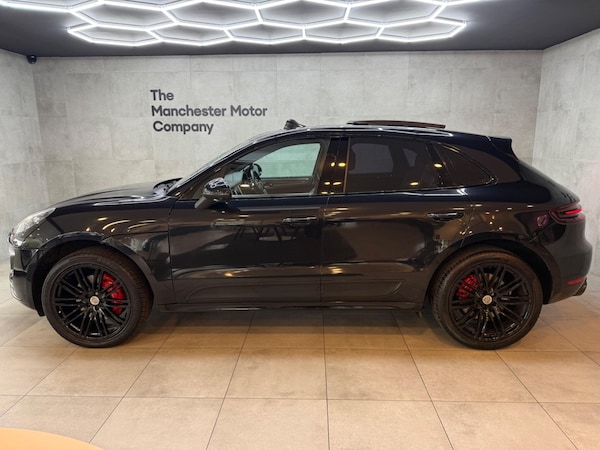 Used Porsche Macan 2016 for sale - 76314483: Photo 2