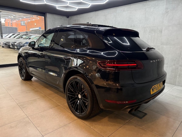 Used Porsche Macan 2016 for sale - 76314483: Photo 3