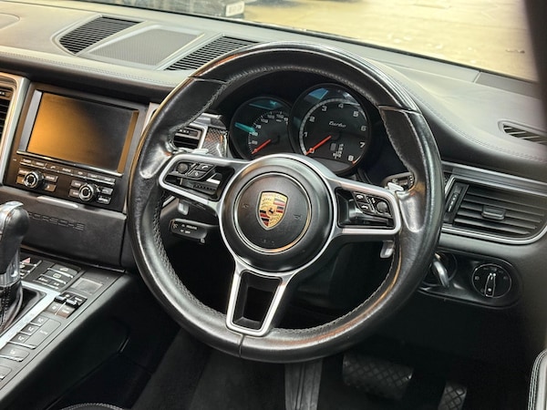 Used Porsche Macan 2016 for sale - 76314483: Photo 49