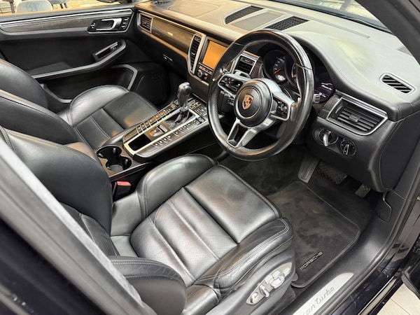 Used Porsche Macan 2016 for sale - 76314483: Photo 55