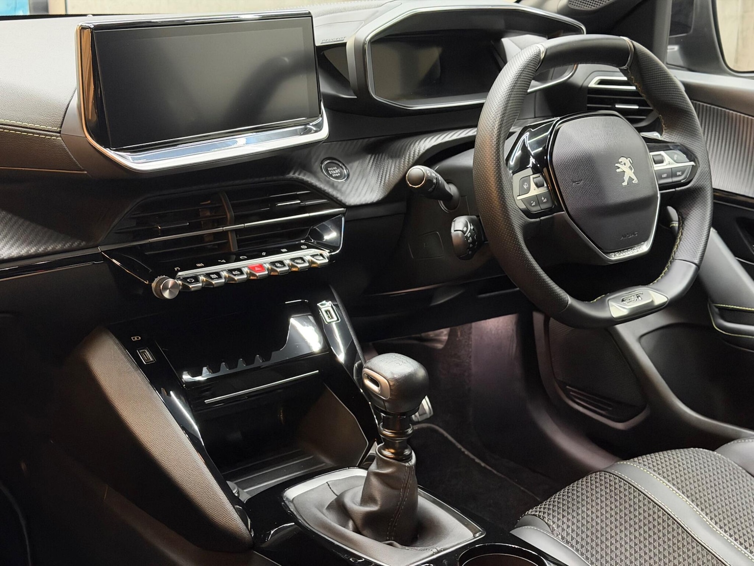 Used Peugeot 208 for sale - 77683908: Photo 15