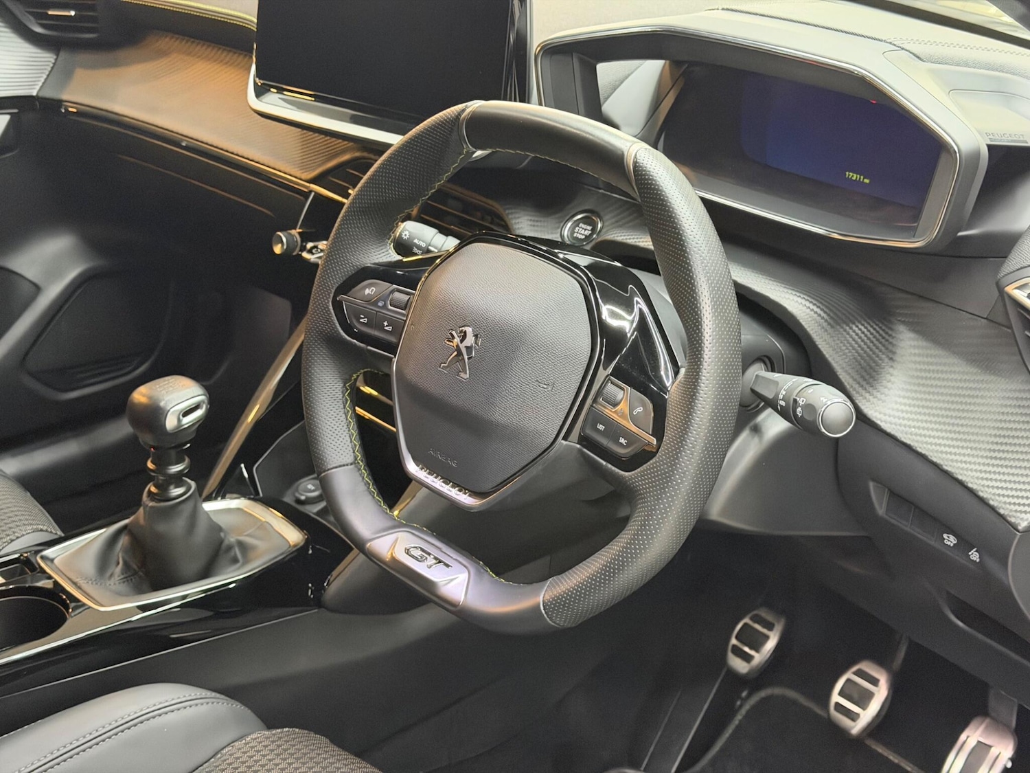 Used Peugeot 208 for sale - 77683908: Photo 41