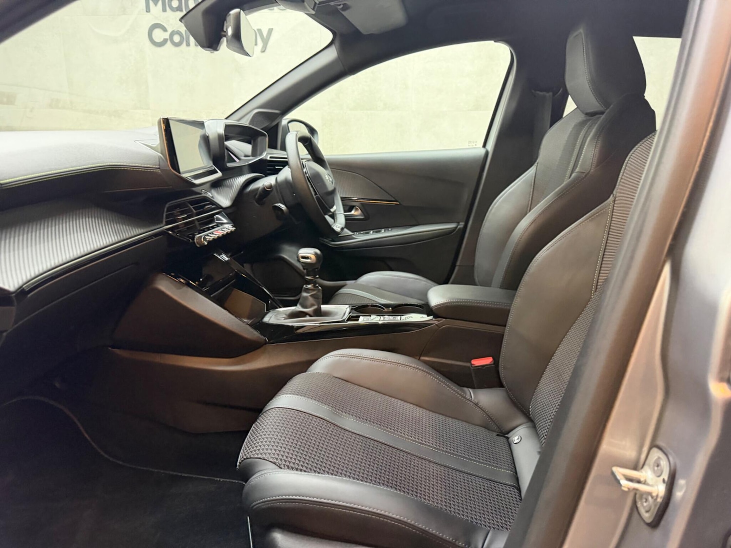 Used Peugeot 208 for sale - 77683908: Photo 43