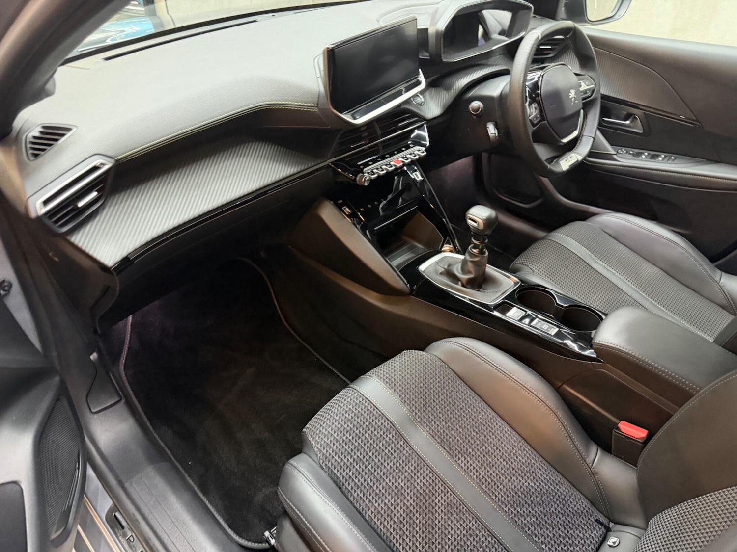 Used Peugeot 208 for sale - 77683908: Photo 44