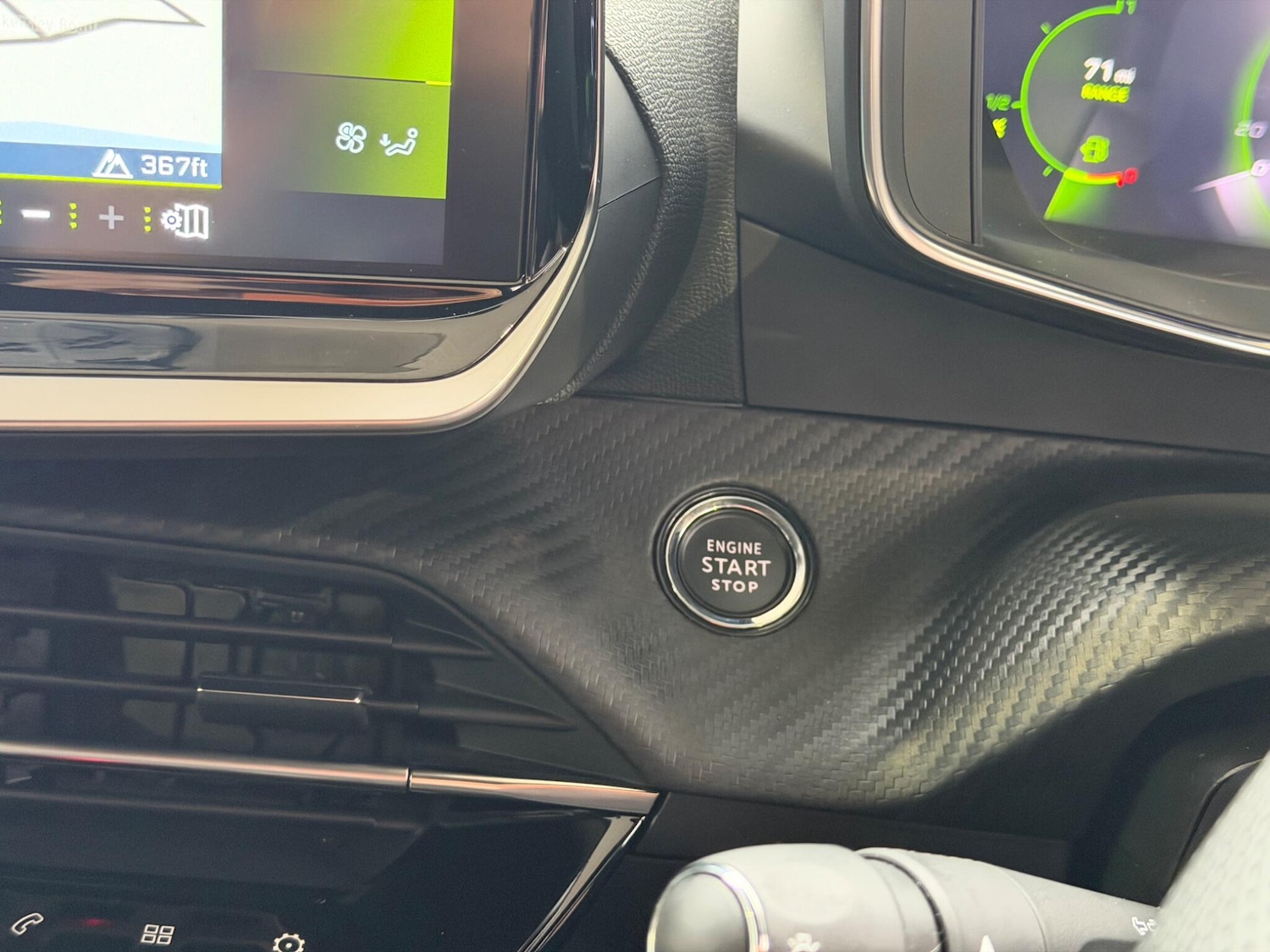 Used Peugeot 208 for sale - 77683908: Photo 46