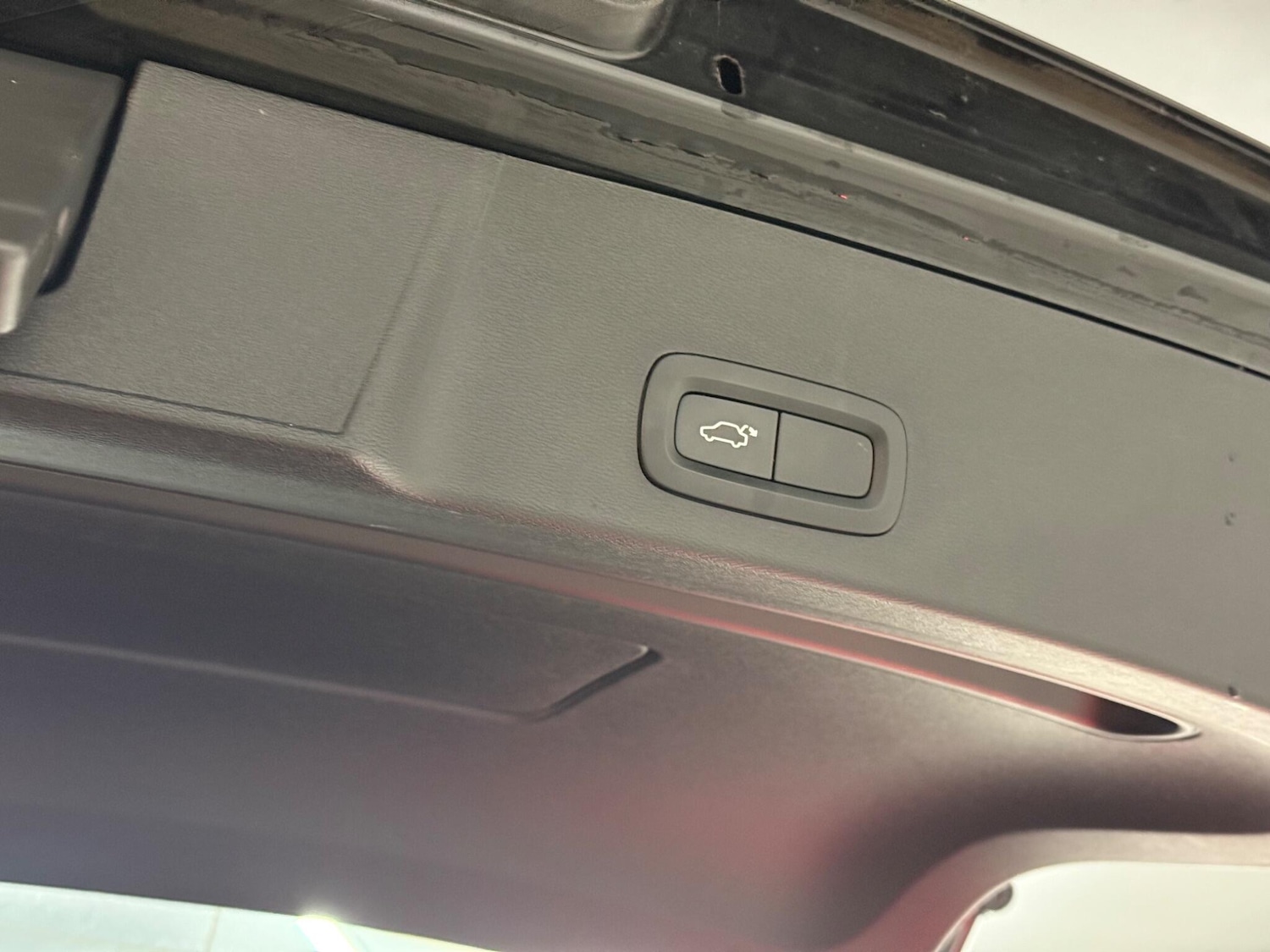 Used Volvo XC40 2020 for sale - 76457626: Photo 24