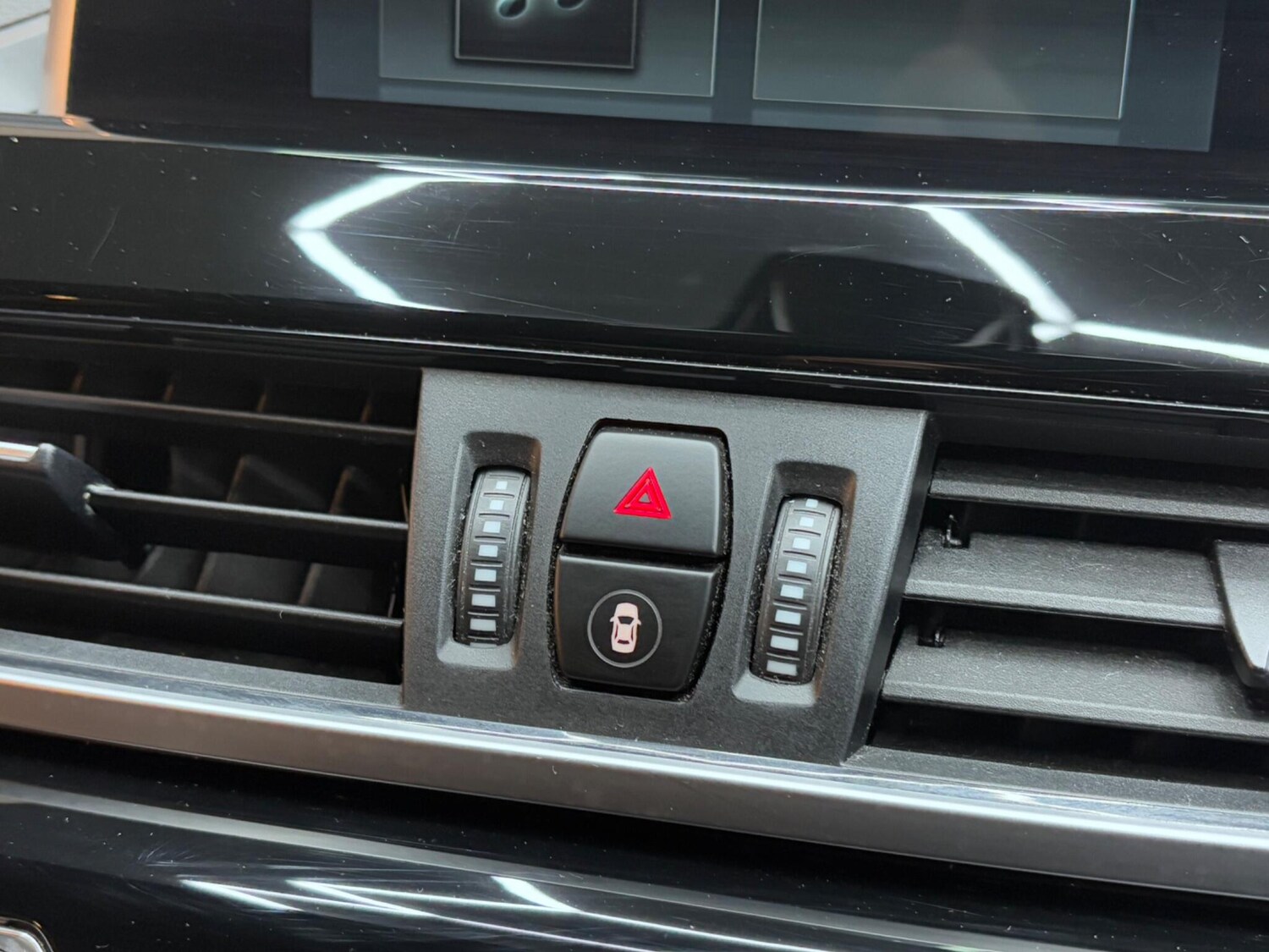 Used BMW X1 2019 for sale - 76561809: Photo 77