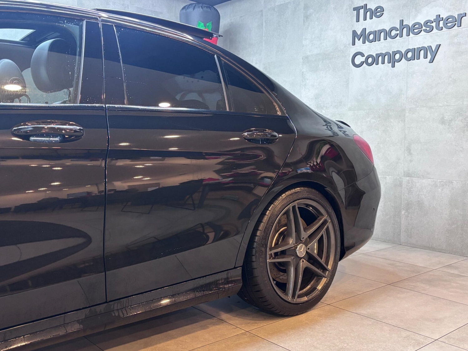 Used Mercedes-Benz C Class 2017 for sale - 76886825: Photo 4