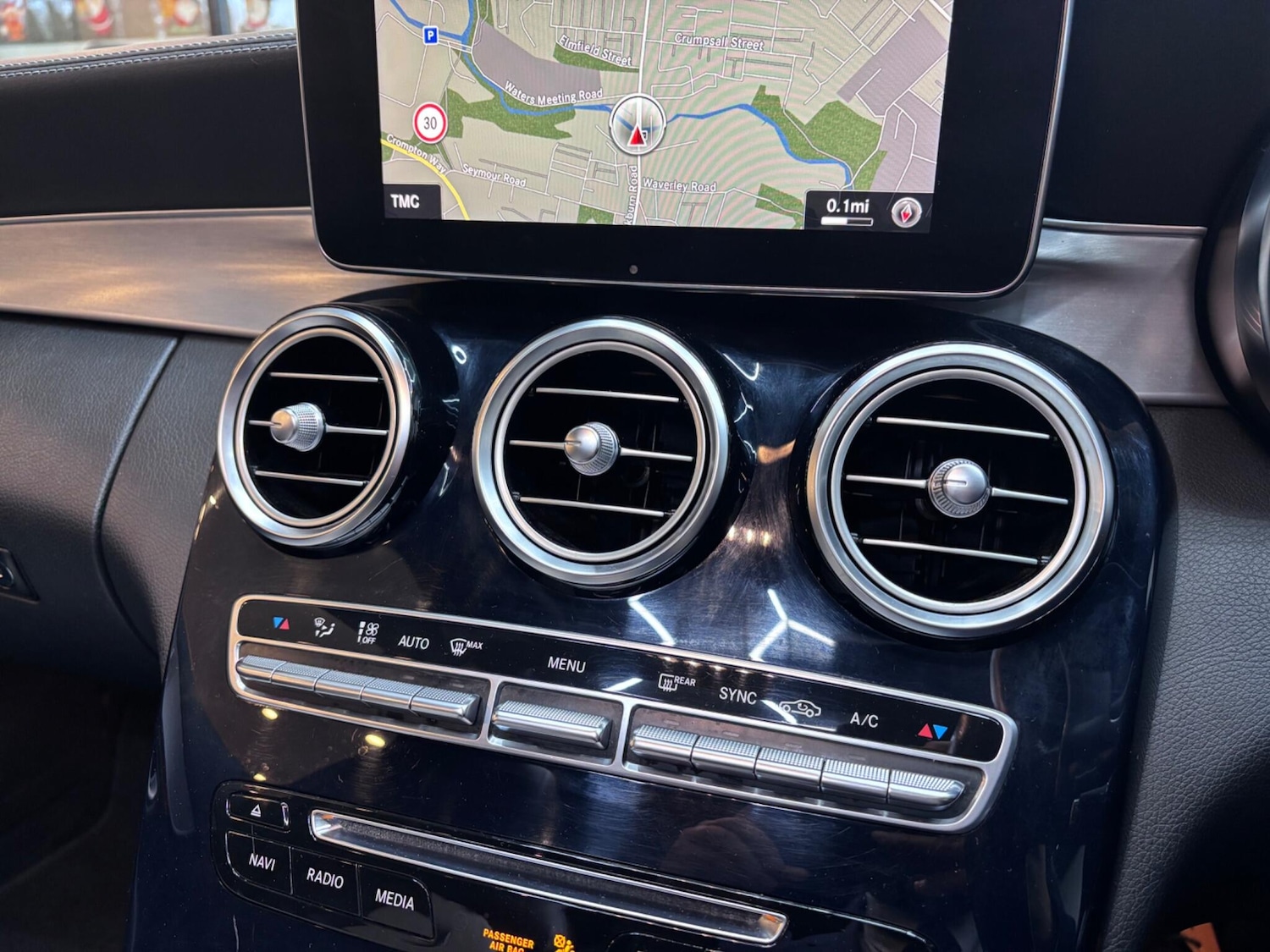 Used Mercedes-Benz C Class 2017 for sale - 76886825: Photo 42