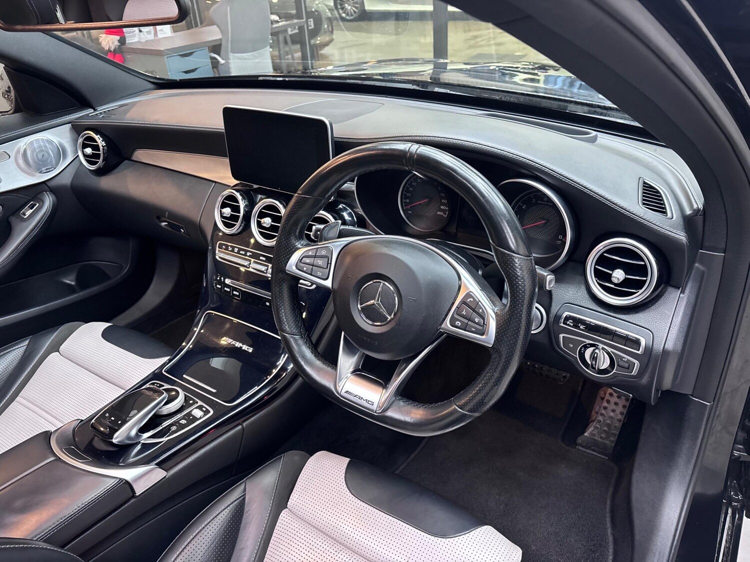 Used Mercedes-Benz C Class 2017 for sale - 76886825: Photo 52