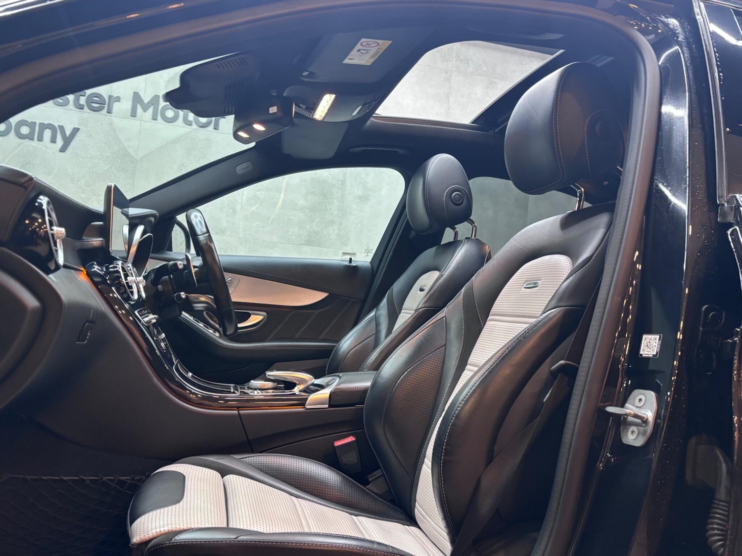 Used Mercedes-Benz C Class 2017 for sale - 76886825: Photo 55