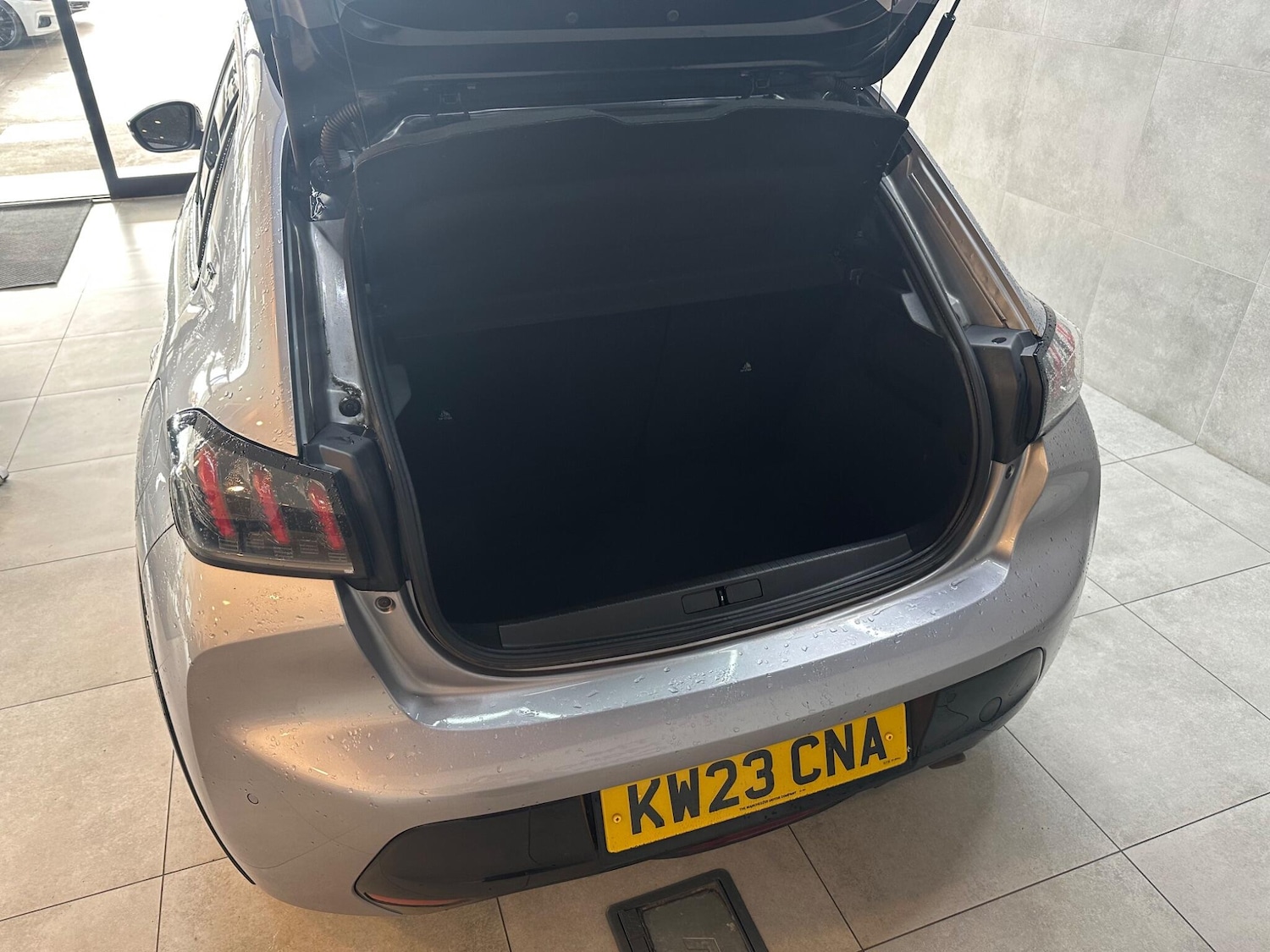 Used Peugeot 208 for sale - 77957220: Photo 37