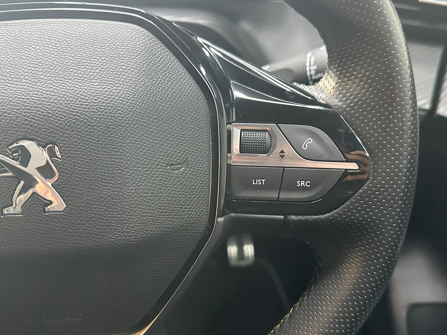 Used Peugeot 208 for sale - 77957220: Photo 38