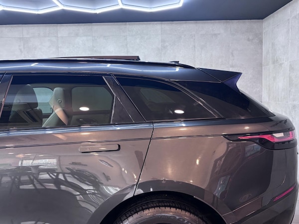 Used Land Rover Range Rover Velar 2017 for sale - 76282833: Photo 19