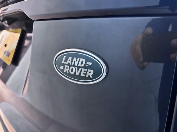 Used Land Rover Range Rover Velar 2017 for sale - 76282833: Photo 38