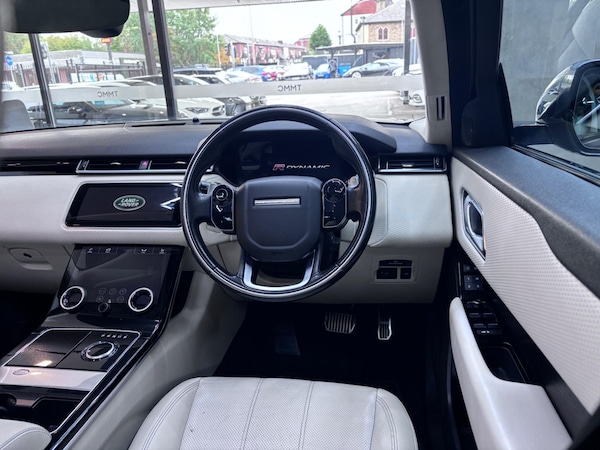 Used Land Rover Range Rover Velar 2017 for sale - 76282833: Photo 39