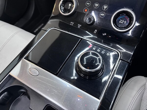 Used Land Rover Range Rover Velar 2017 for sale - 76282833: Photo 60