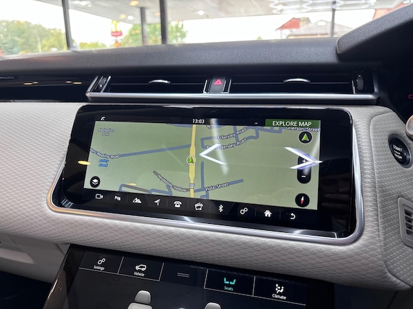Used Land Rover Range Rover Velar 2017 for sale - 76282833: Photo 67
