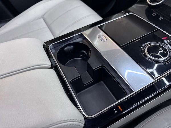 Used Land Rover Range Rover Velar 2017 for sale - 76282833: Photo 71