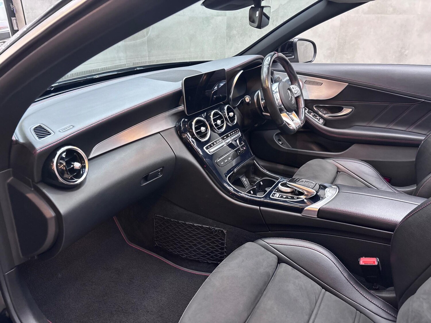 Used Mercedes-Benz C Class 2018 for sale - 77524471: Photo 11