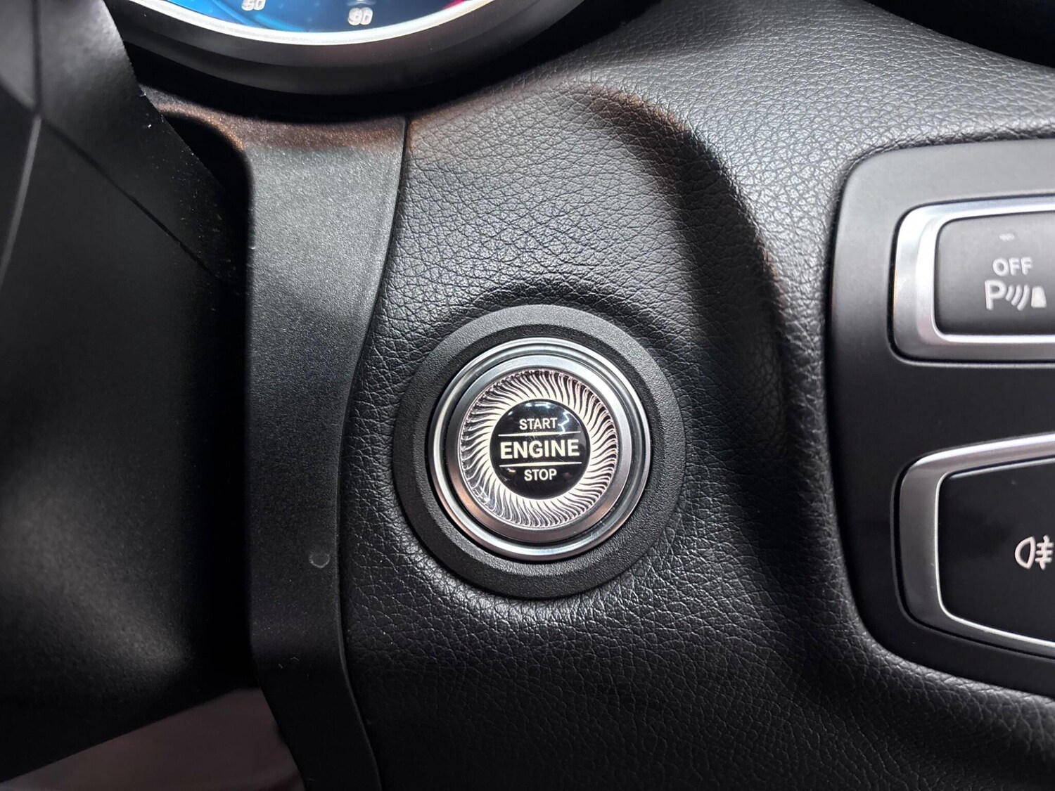 Used Mercedes-Benz C Class 2018 for sale - 77524471: Photo 25