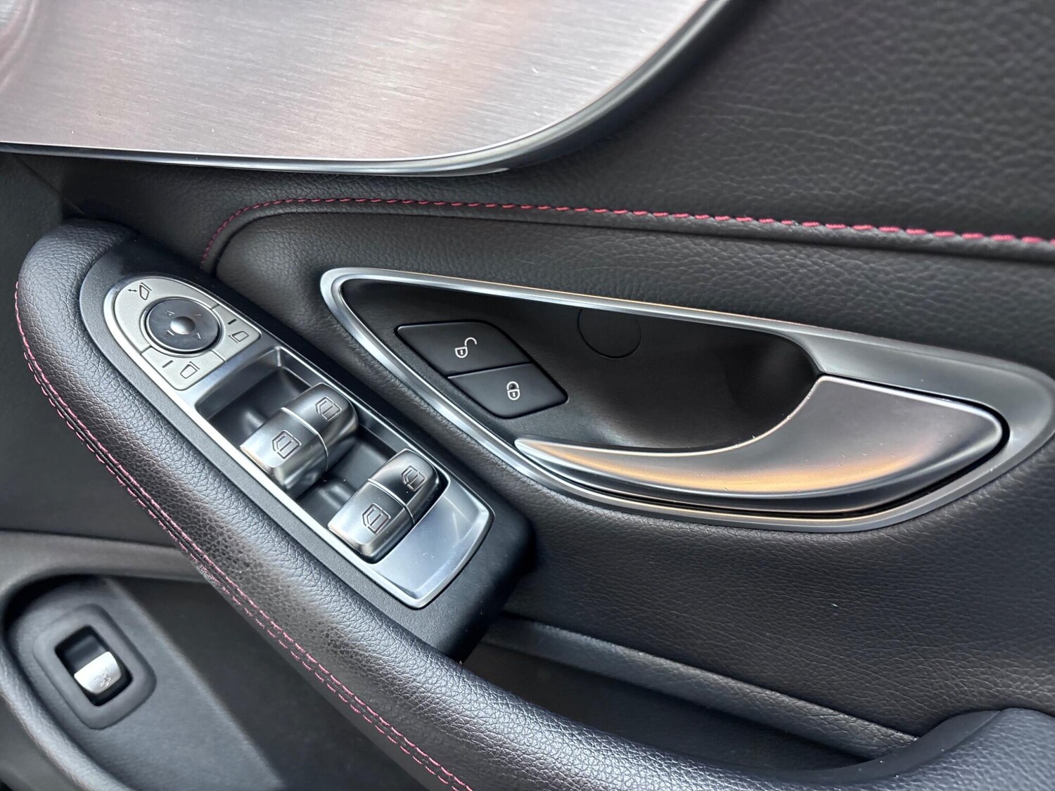 Used Mercedes-Benz C Class 2018 for sale - 77524471: Photo 35