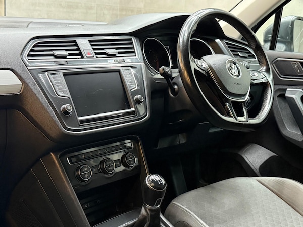 Used Volkswagen Tiguan 2016 for sale - 76020246: Photo 16