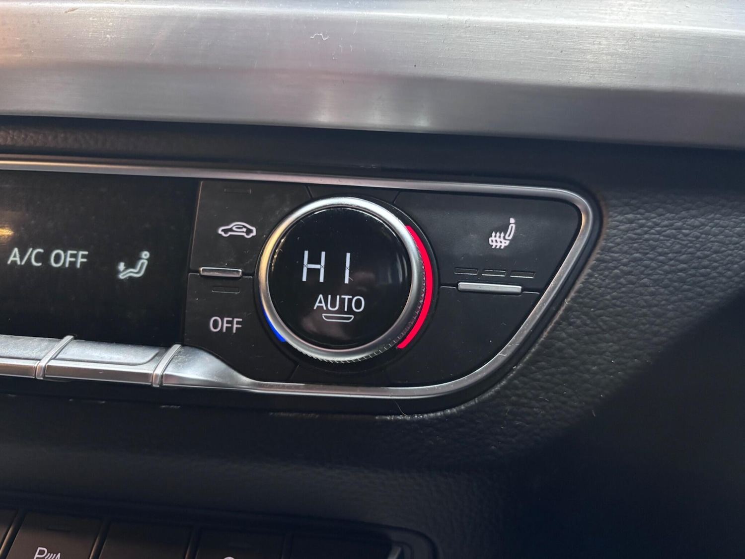 Used Audi Q5 2019 for sale - 76942698: Photo 41