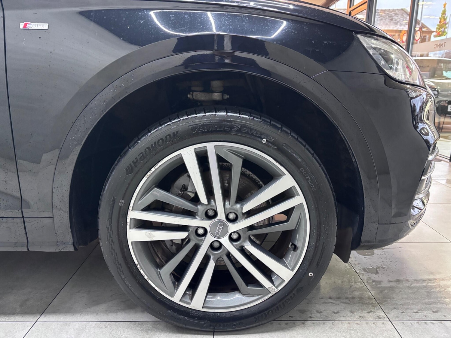 Used Audi Q5 2019 for sale - 76942698: Photo 43