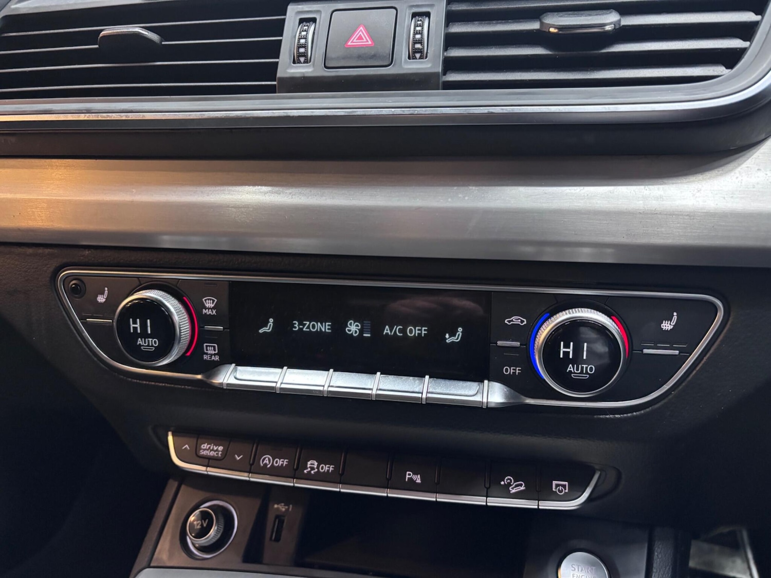 Used Audi Q5 2019 for sale - 76942698: Photo 48