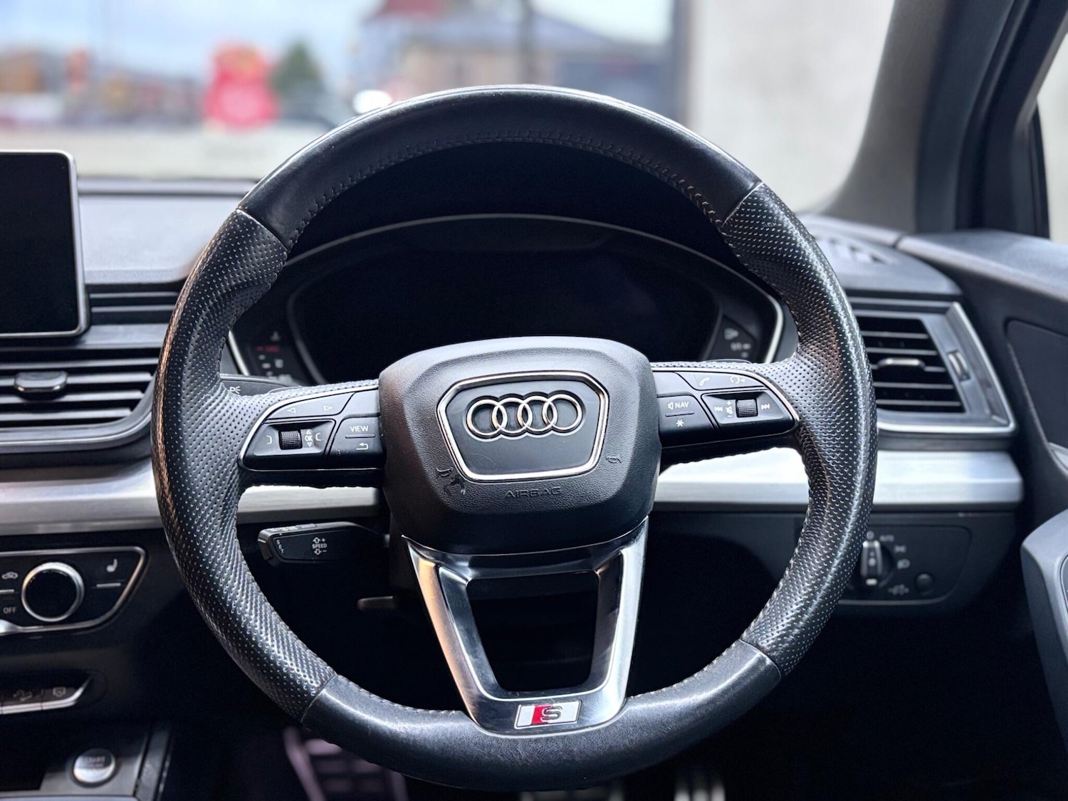 Used Audi Q5 2019 for sale - 76942698: Photo 57