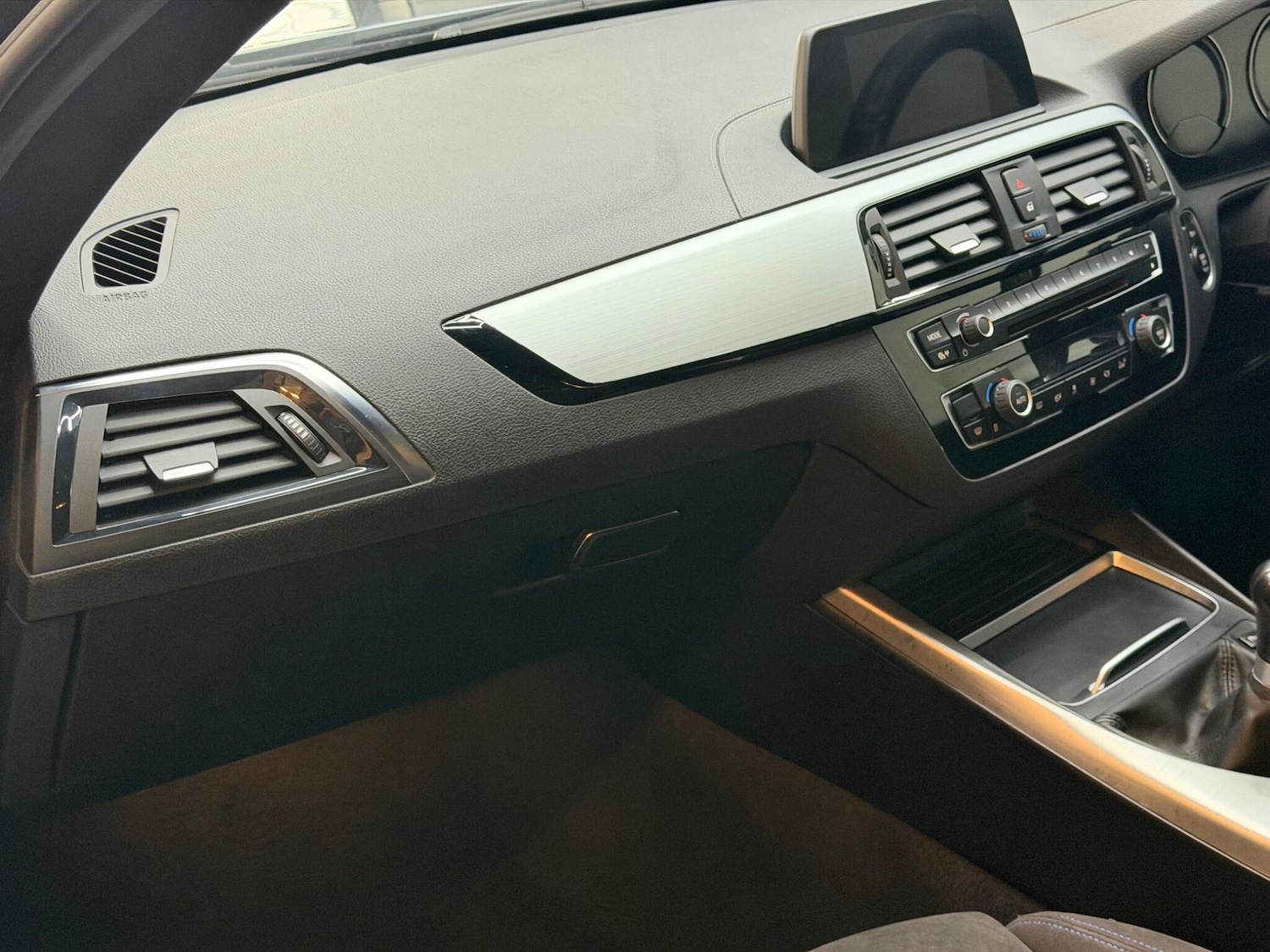 Used BMW 1 Series 2017 for sale - 77633897: Photo 37