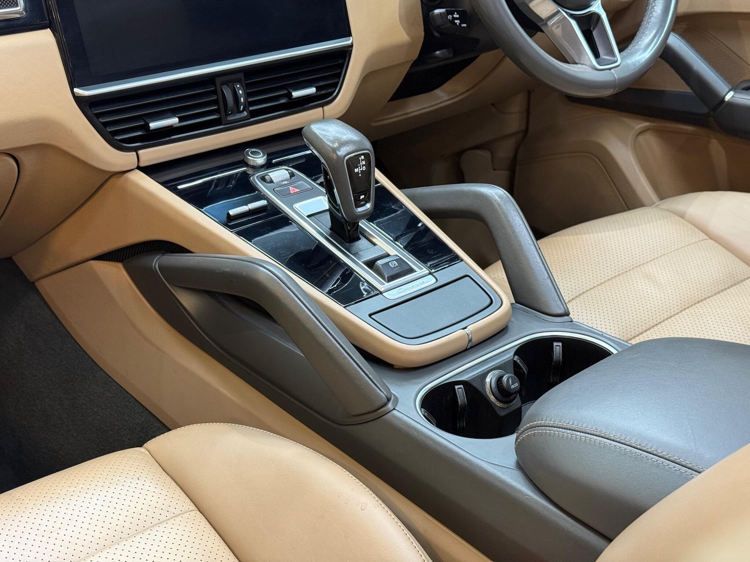 Used Porsche Cayenne 2019 for sale - 76994567: Photo 12