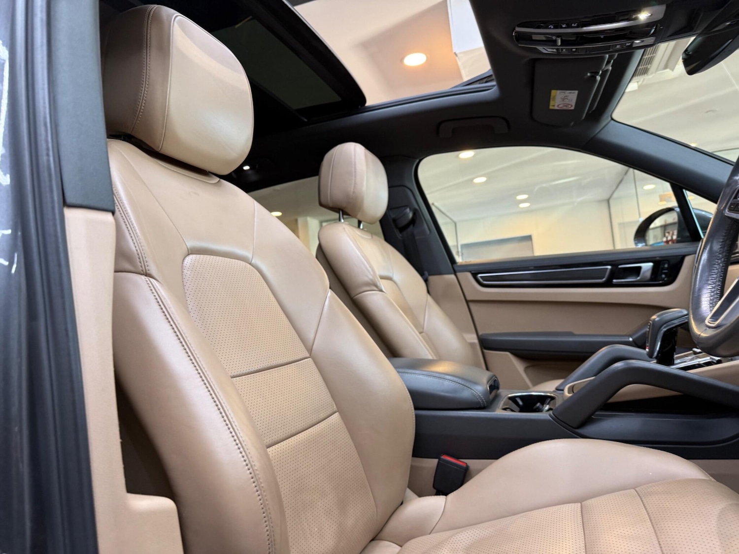 Used Porsche Cayenne 2019 for sale - 76994567: Photo 16