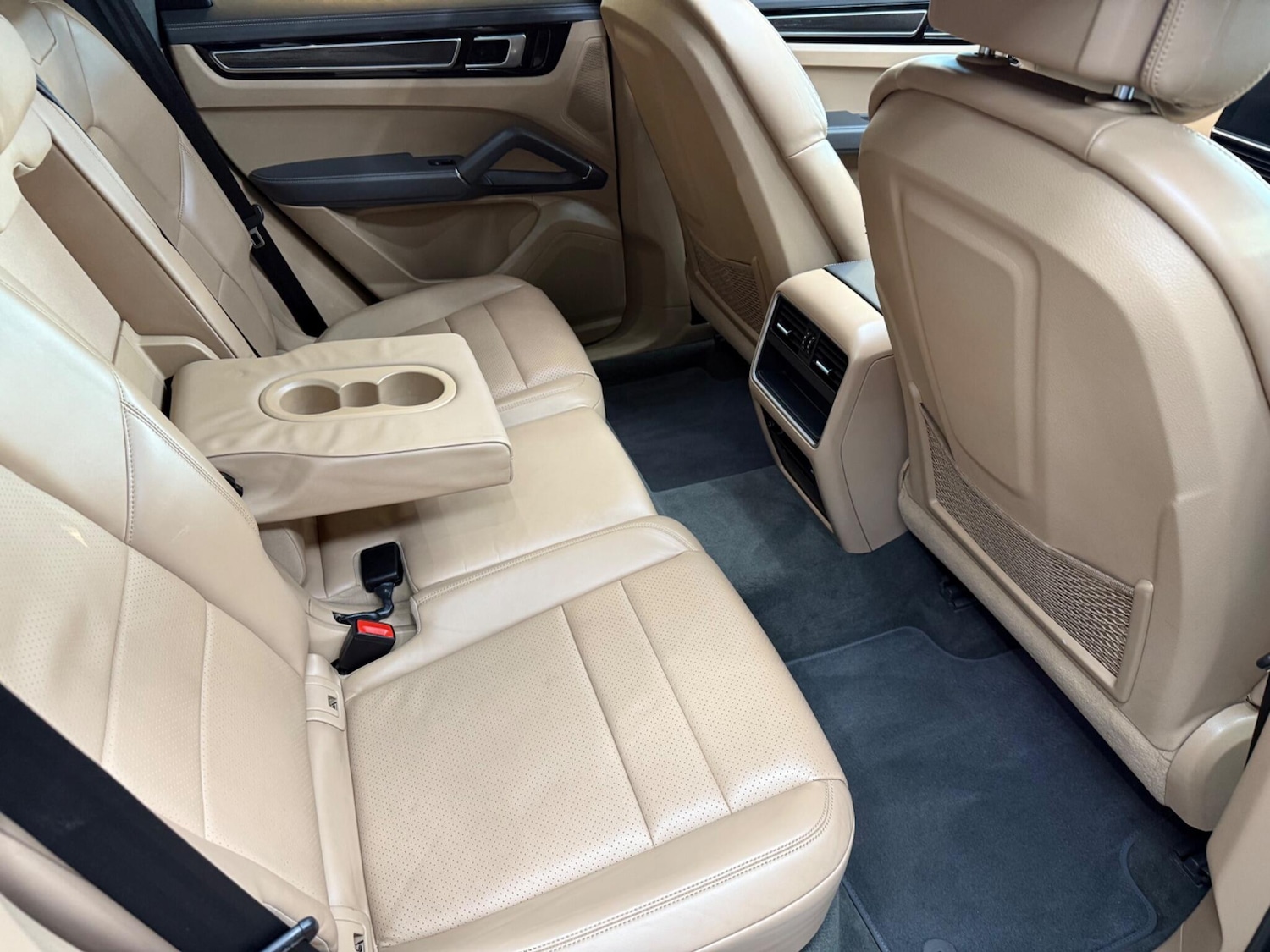 Used Porsche Cayenne 2019 for sale - 76994567: Photo 18