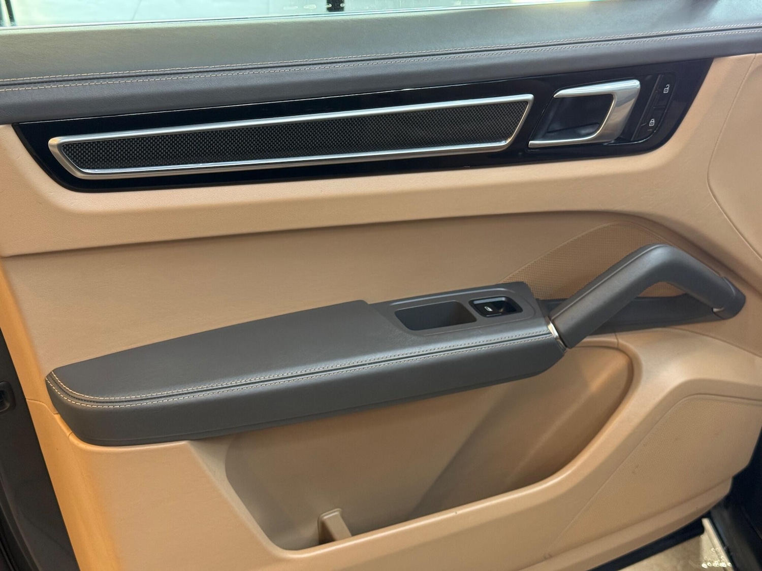 Used Porsche Cayenne 2019 for sale - 76994567: Photo 29