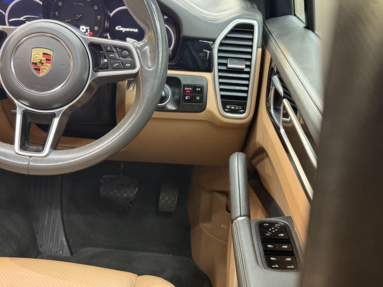 Used Porsche Cayenne 2019 for sale - 76994567: Photo 53