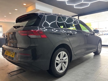 Used Volkswagen Golf 2023 for sale - 78561408: Photo