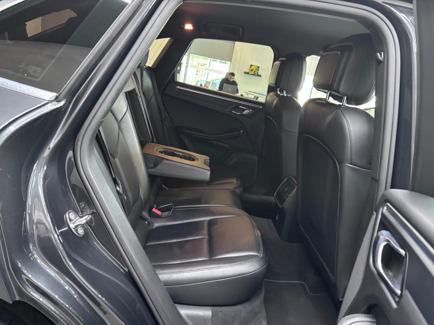 Vehicle 28